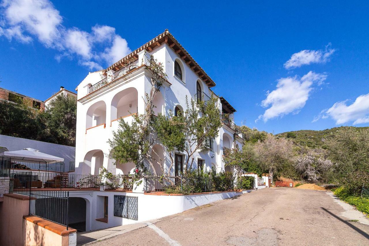 Casa Anna Vila Santa Maria Navarrese Exterior foto